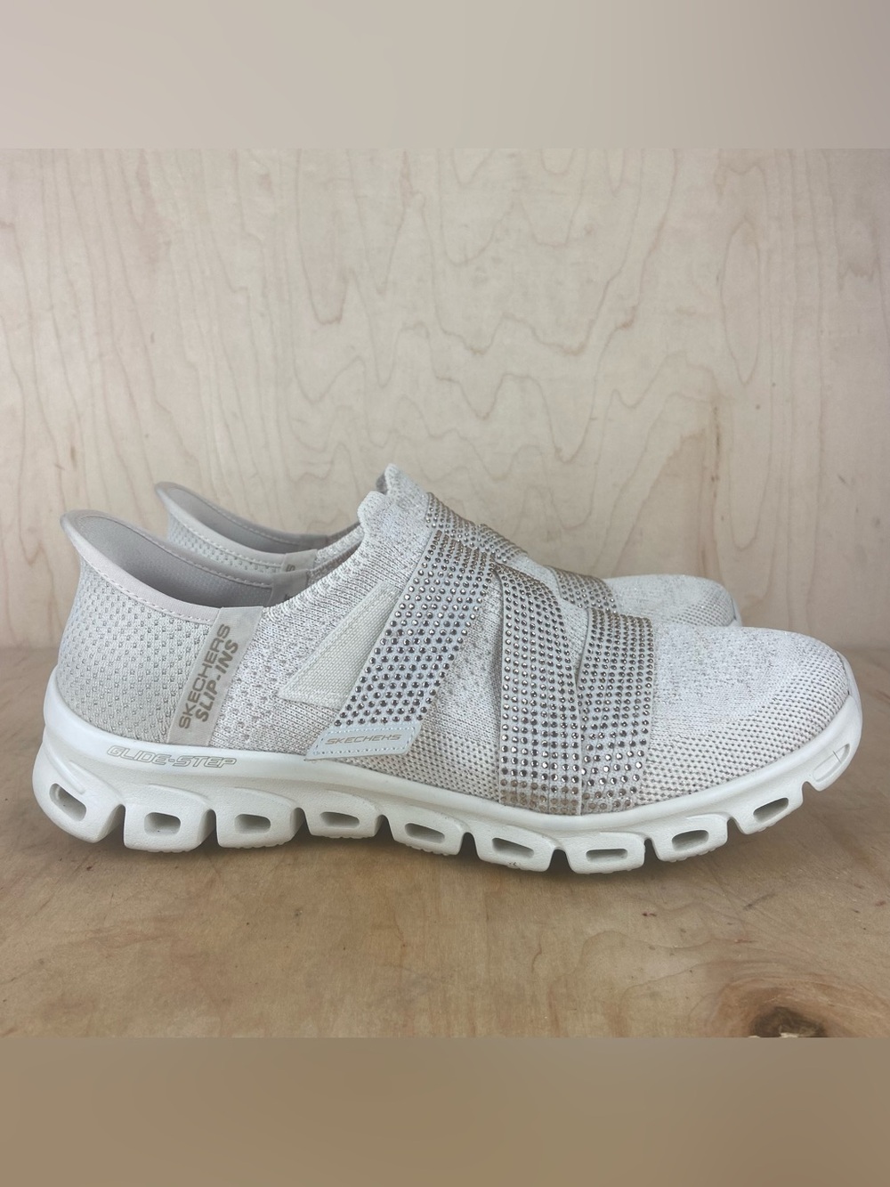 Skechers Women’s Slip Ins Glide Step High Shine in Natural Gold Size 8.5